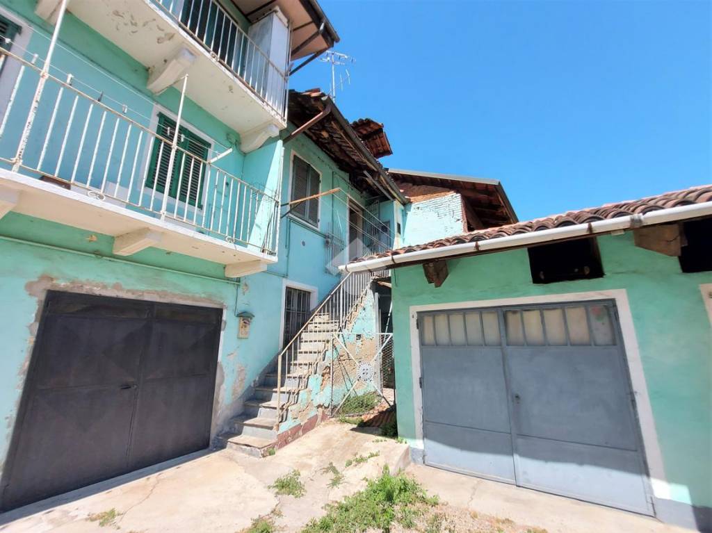 casa indipendente in vendita a Chivasso