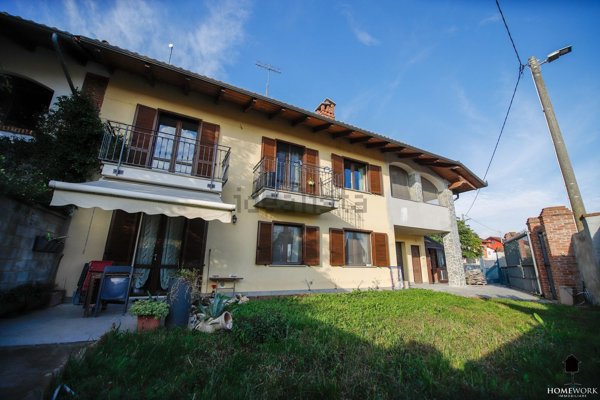 casa indipendente in vendita a Chivasso in zona Boschetto