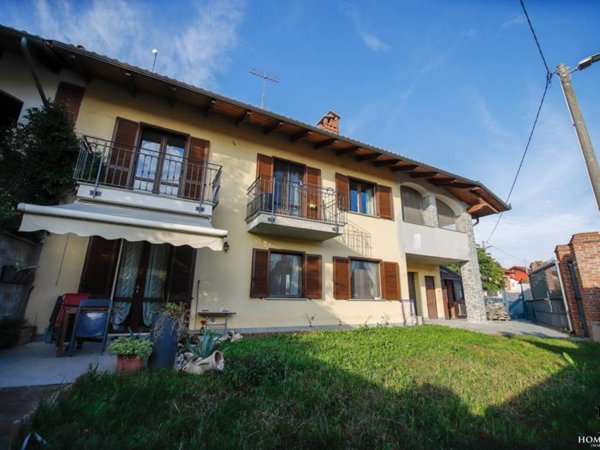 casa indipendente in vendita a Chivasso in zona Boschetto