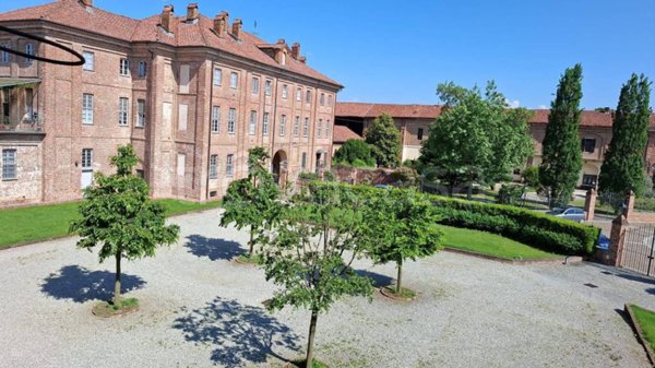 casa indipendente in vendita a Chivasso in zona Mandria