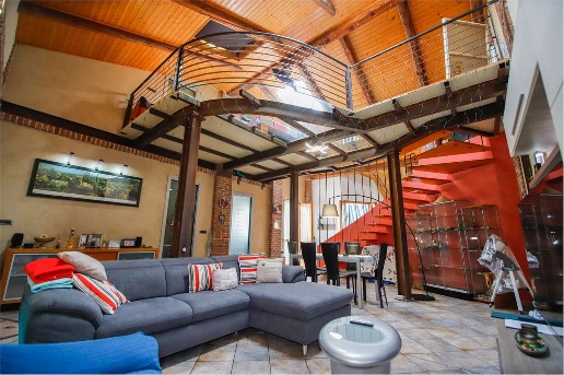 casa indipendente in vendita a Chivasso in zona Castelrosso