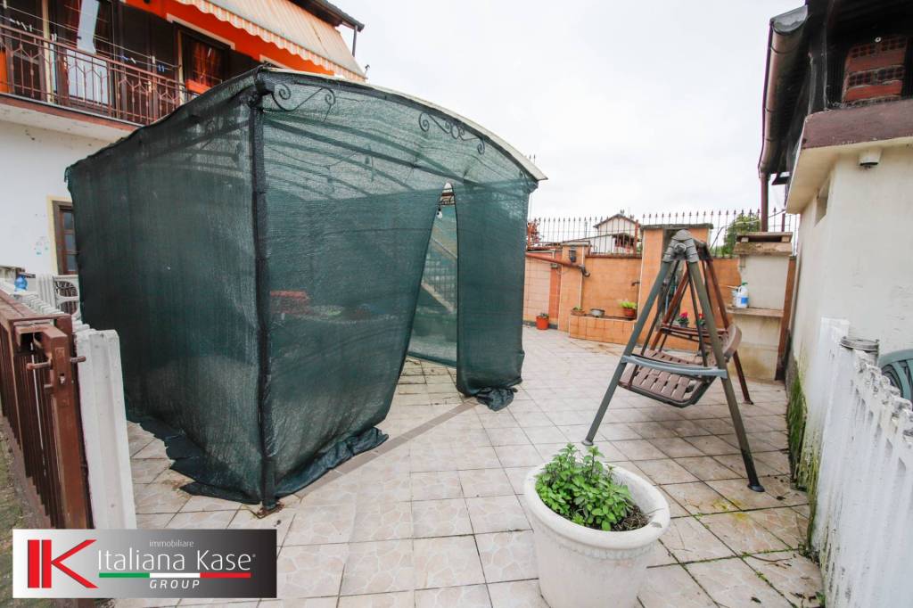 appartamento in vendita a Chivasso in zona Pratoregio