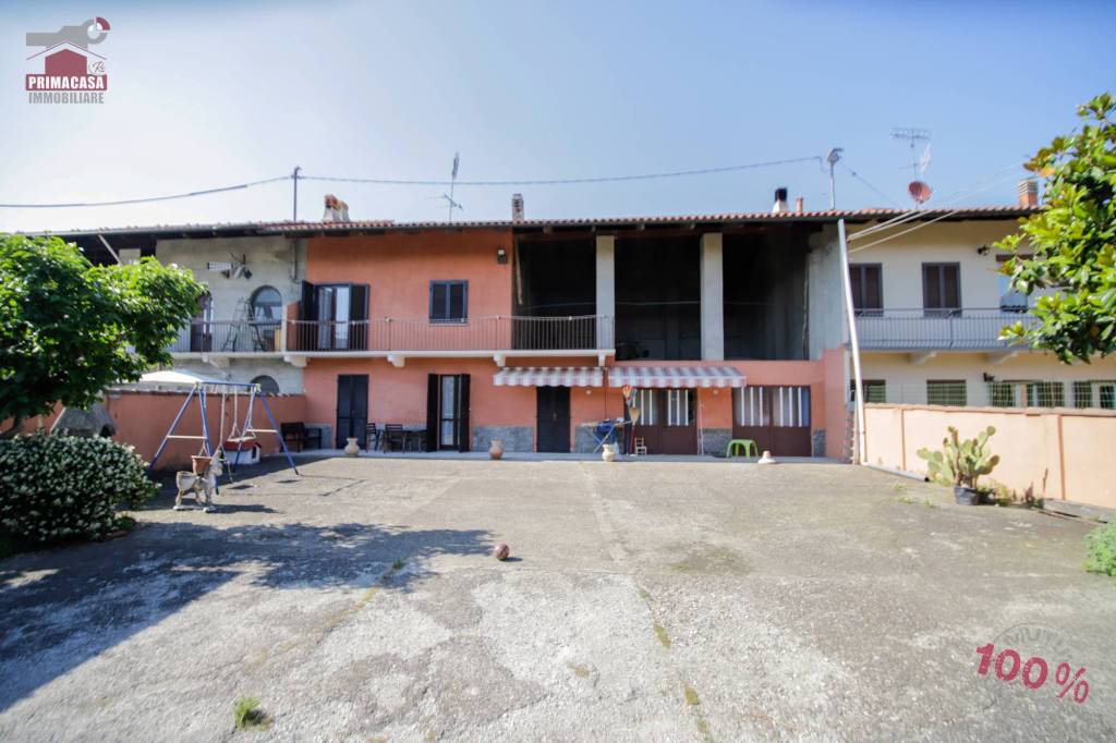 casa indipendente in vendita a Chivasso in zona Betlemme