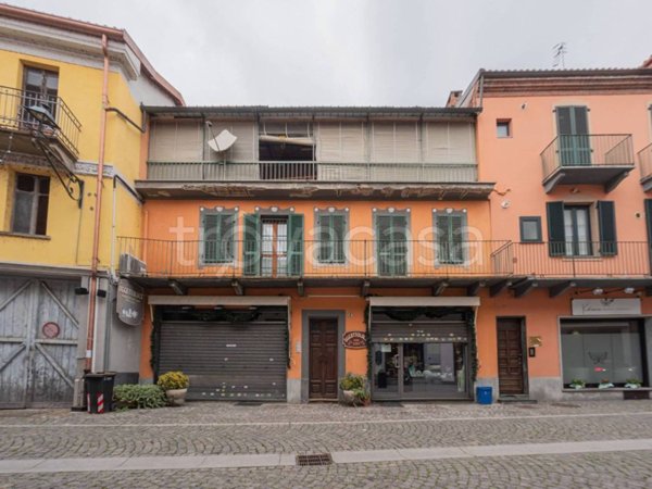 casa indipendente in vendita a Chivasso