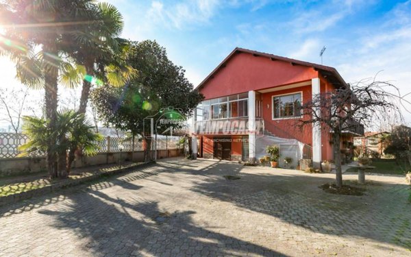 casa indipendente in vendita a Chivasso