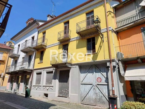 intera palazzina in vendita a Chivasso