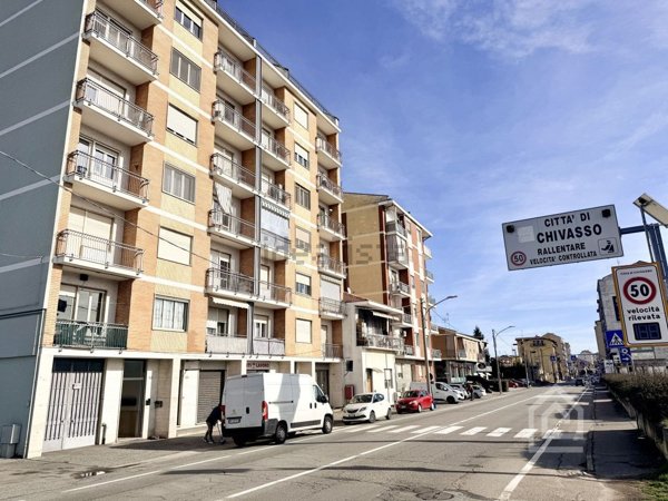 negozio in vendita a Chivasso