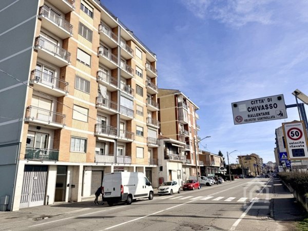 negozio in vendita a Chivasso