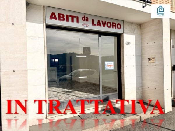 negozio in vendita a Chivasso