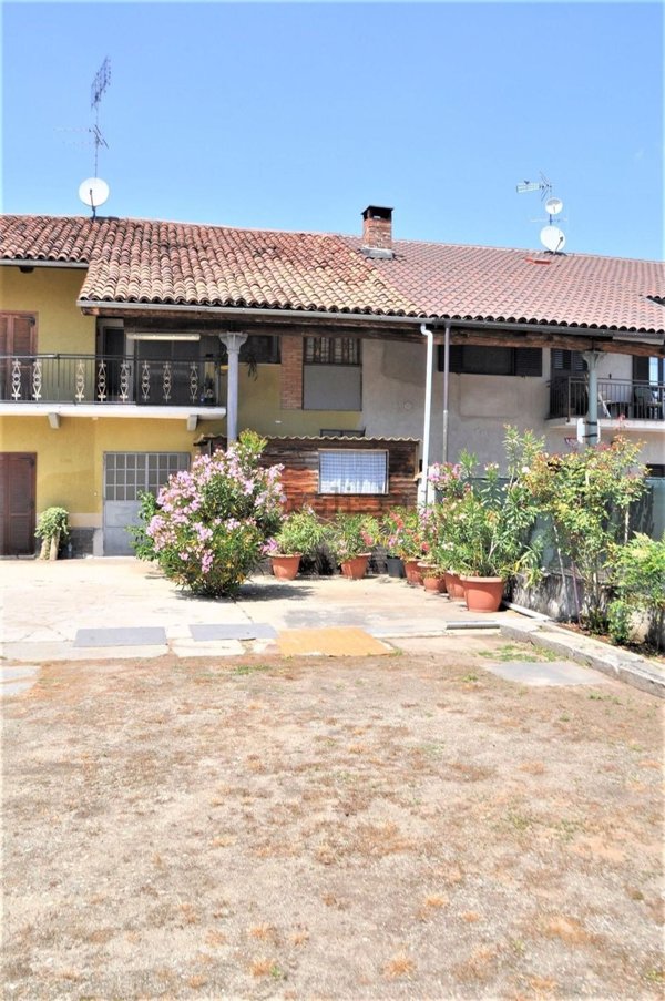 casa indipendente in vendita a Chivasso