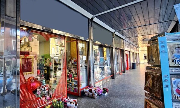 negozio in vendita a Chivasso