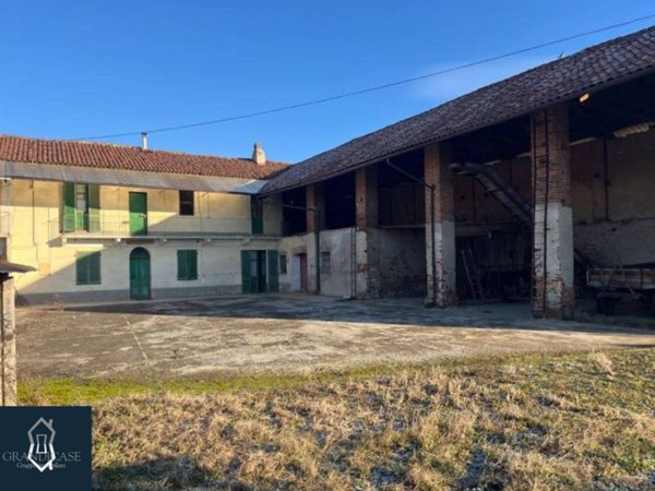 casa indipendente in vendita a Chivasso in zona Mandria