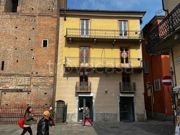 intera palazzina in vendita a Chivasso