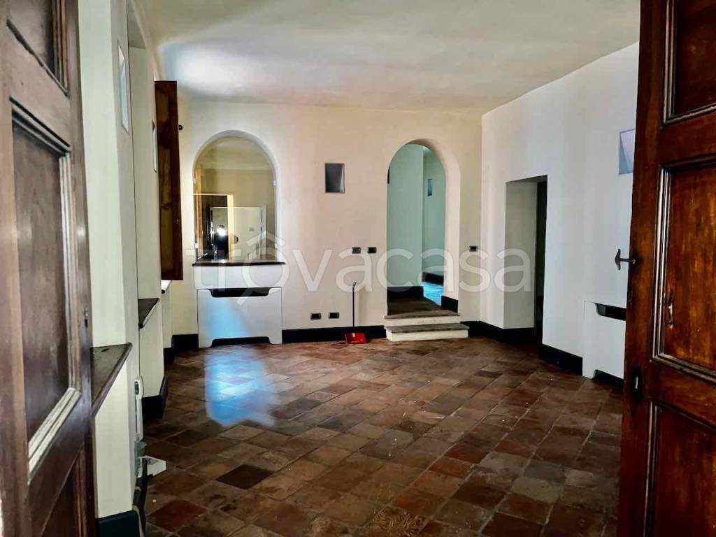 negozio in vendita a Chivasso