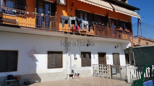 appartamento in vendita a Chivasso in zona Pratoregio