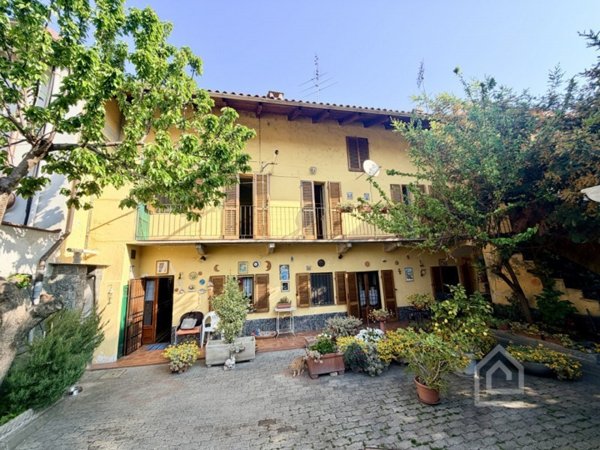 casa indipendente in vendita a Chivasso