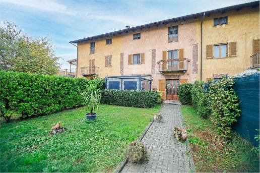 appartamento in vendita a Chivasso in zona Pogliani