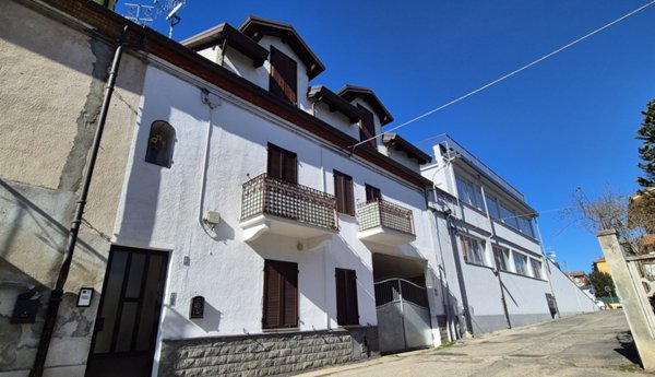 casa indipendente in vendita a Chivasso