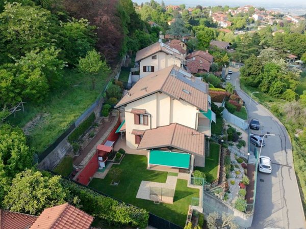 casa indipendente in vendita a Chivasso