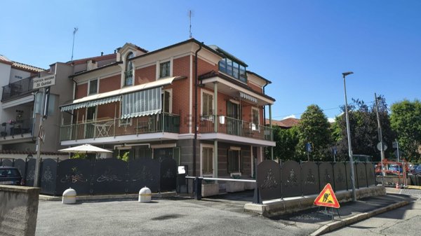 casa indipendente in vendita a Chivasso