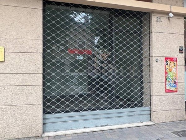 ufficio in vendita a Chivasso in zona Borghetto
