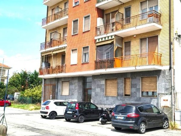 appartamento in vendita a Chivasso in zona Borghetto