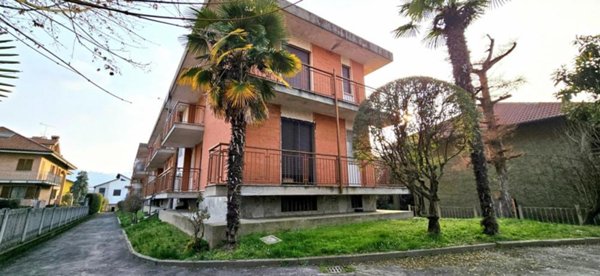 appartamento in vendita a Chivasso in zona Borghetto