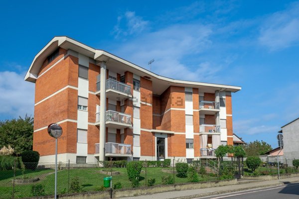 appartamento in vendita a Chivasso in zona Borghetto