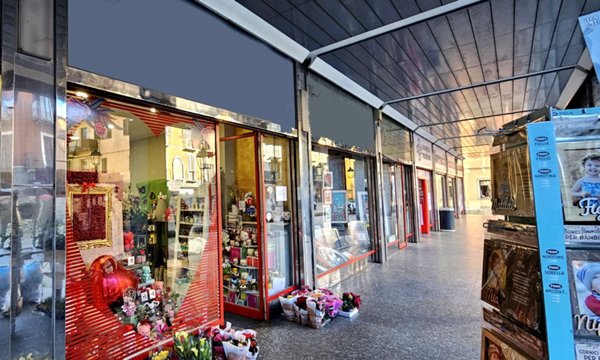 negozio in vendita a Chivasso