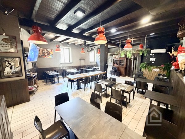 negozio in vendita a Chivasso