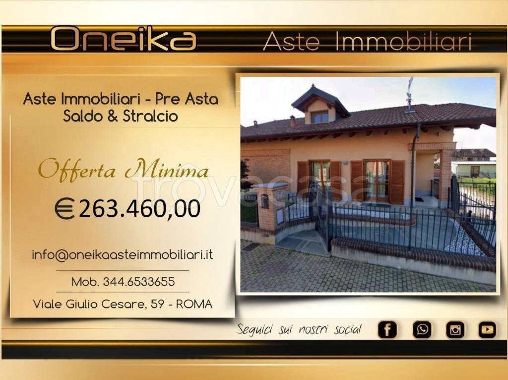 casa indipendente in vendita a Chivasso in zona Castelrosso