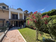 casa indipendente in vendita a Chivasso