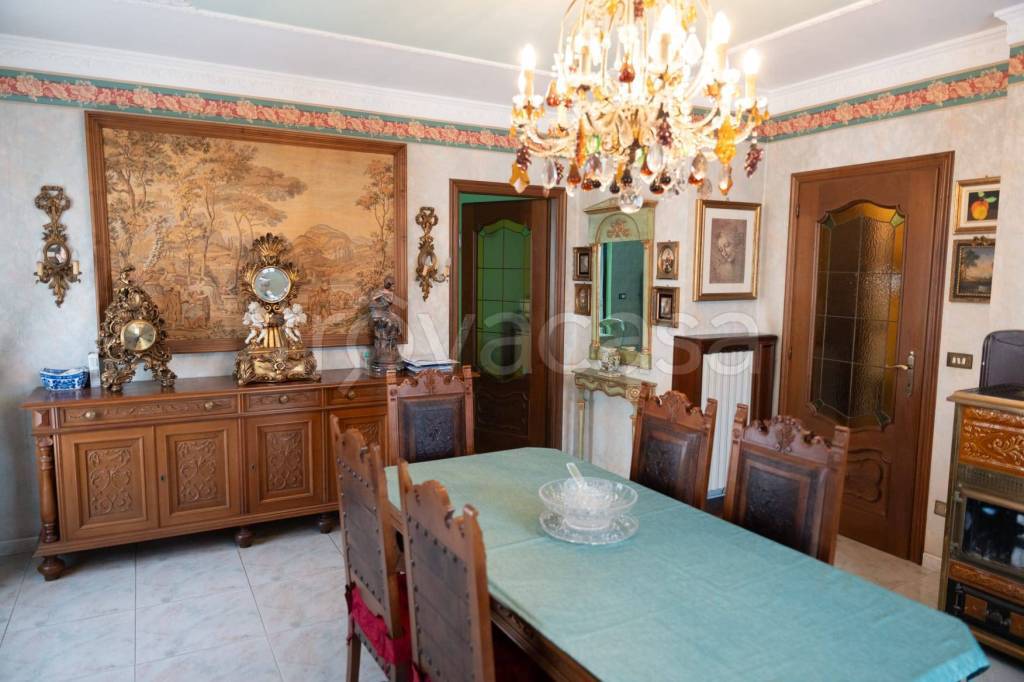 casa indipendente in vendita a Chivasso