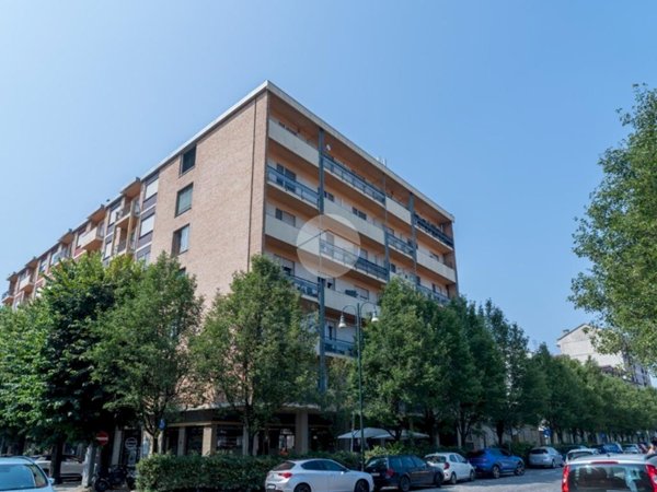 appartamento in vendita a Chivasso in zona Castelrosso