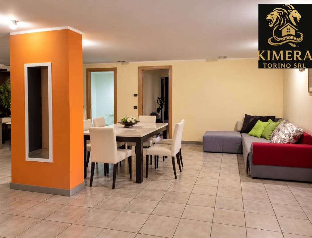 casa indipendente in vendita a Chivasso in zona Castelrosso