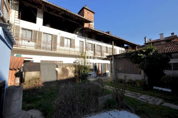 casa indipendente in vendita a Ciconio