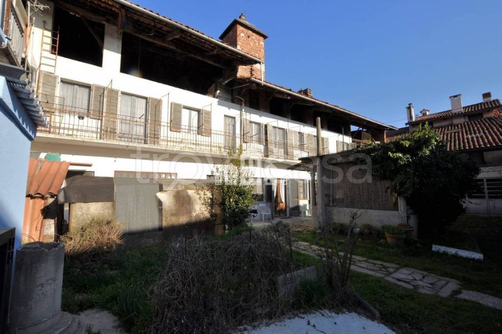 casa indipendente in vendita a Ciconio