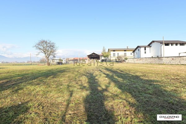 terreno edificabile in vendita a Ciconio