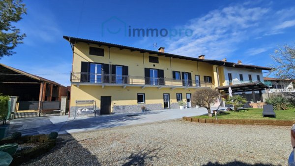 casa indipendente in vendita a Ciconio