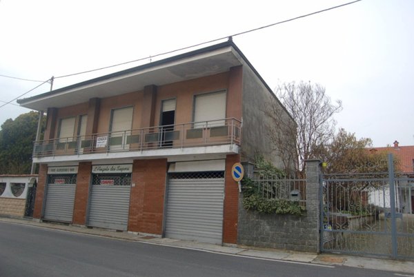 casa indipendente in vendita a Ciconio