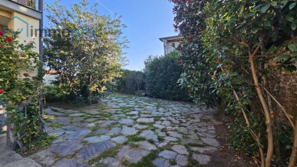 casa indipendente in vendita a Ciconio