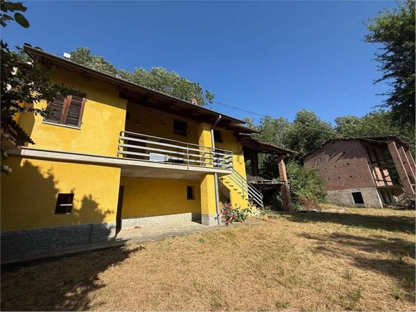 casa indipendente in vendita a Cintano