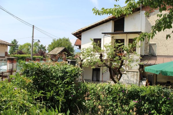 casa indipendente in vendita a Cintano