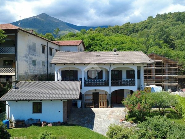 casa indipendente in vendita a Cintano in zona San Rocco