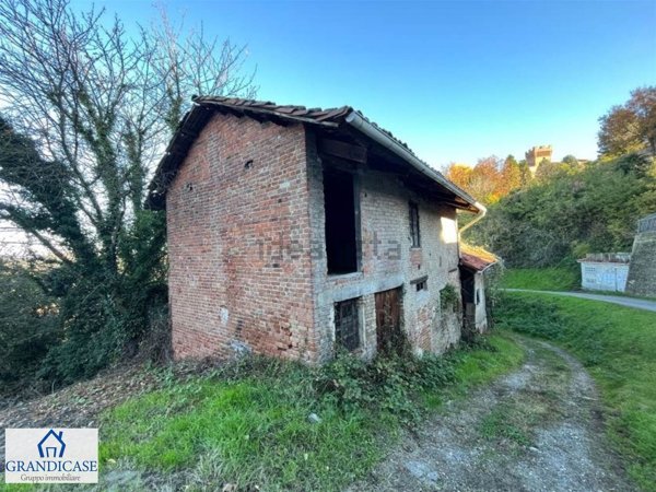villa in vendita a Cinzano