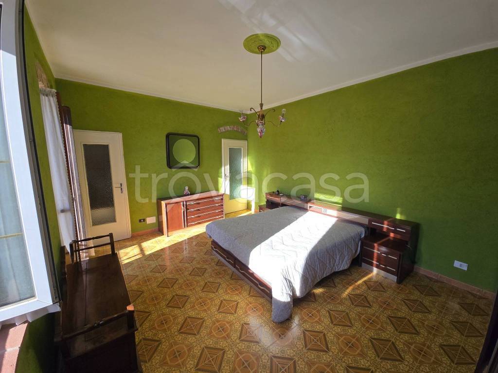 casa indipendente in vendita a Cinzano