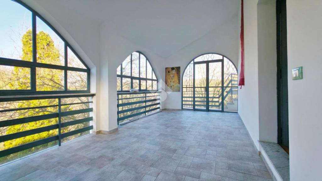 casa indipendente in vendita a Cinzano