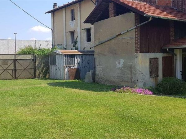 casa indipendente in vendita a Ciriè