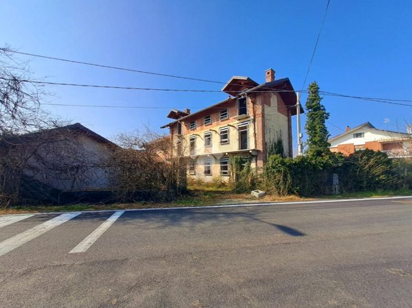 casa indipendente in vendita a Ciriè