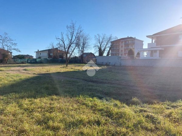 terreno edificabile in vendita a Ciriè